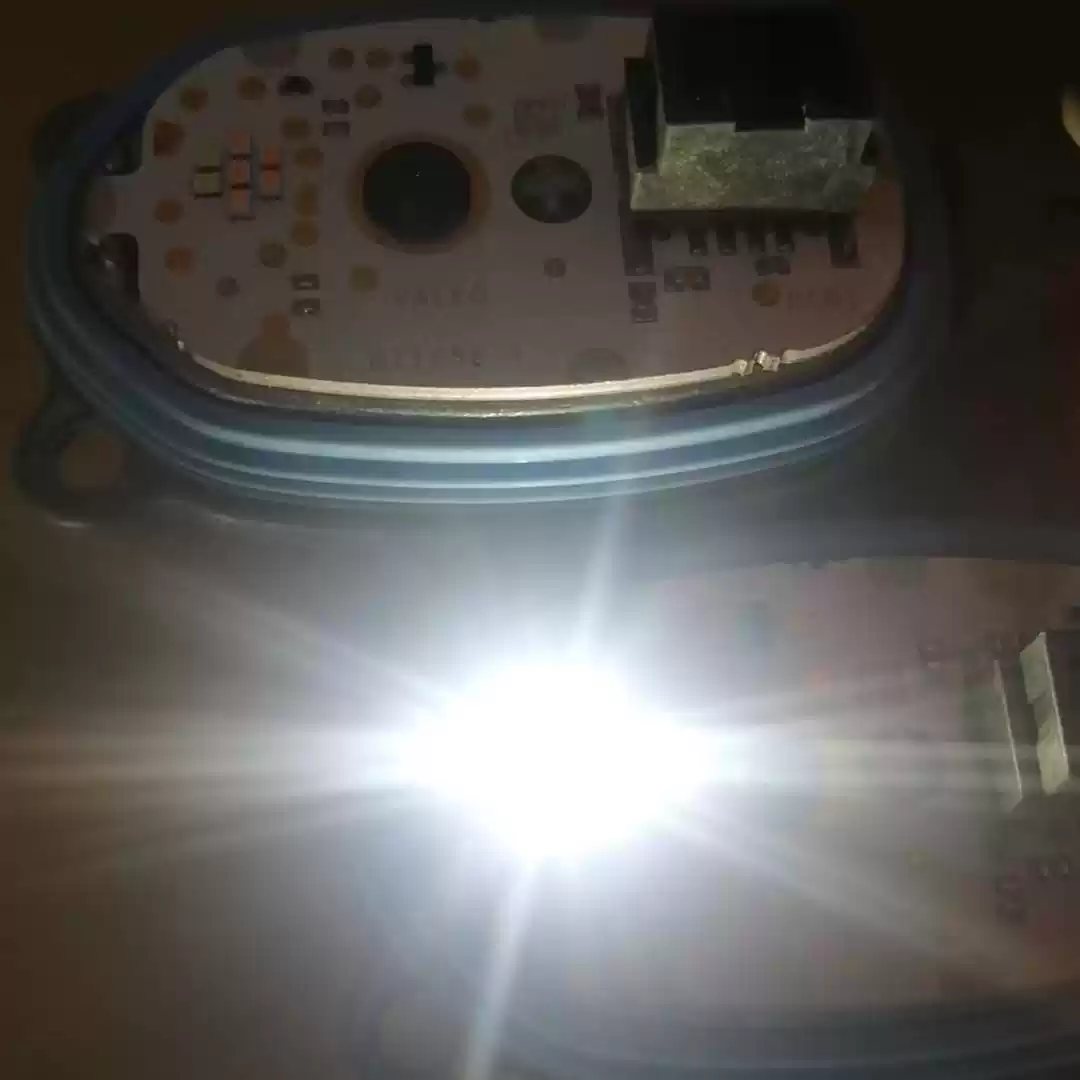 Land Rover Discovery 5 LED DRL Module Replacement